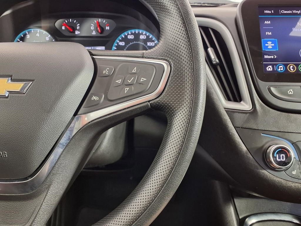 Used 2024 Chevrolet Malibu LT FWD image 16