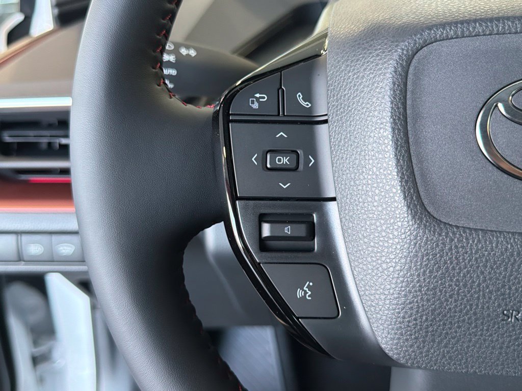 New 2027 Toyota Prius Plug-In Hybrid FWD image 23