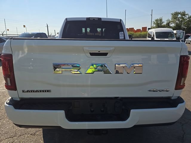 Used 2026 RAM 2500 Laramie AWD/4WD image 12