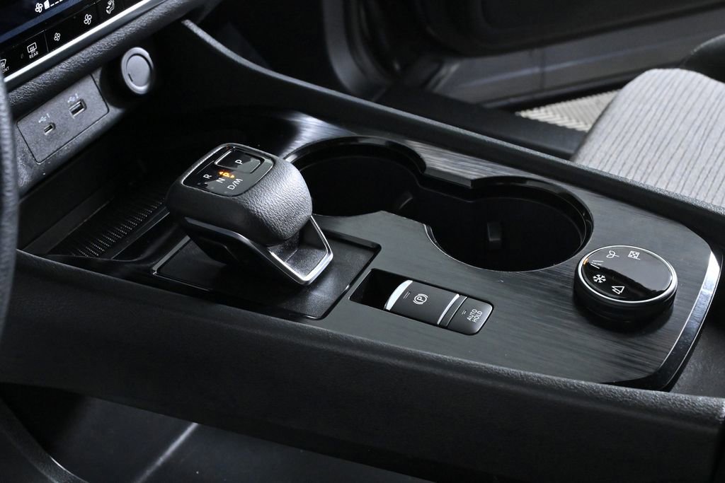 Certified 2022 Nissan Rogue SV image 20