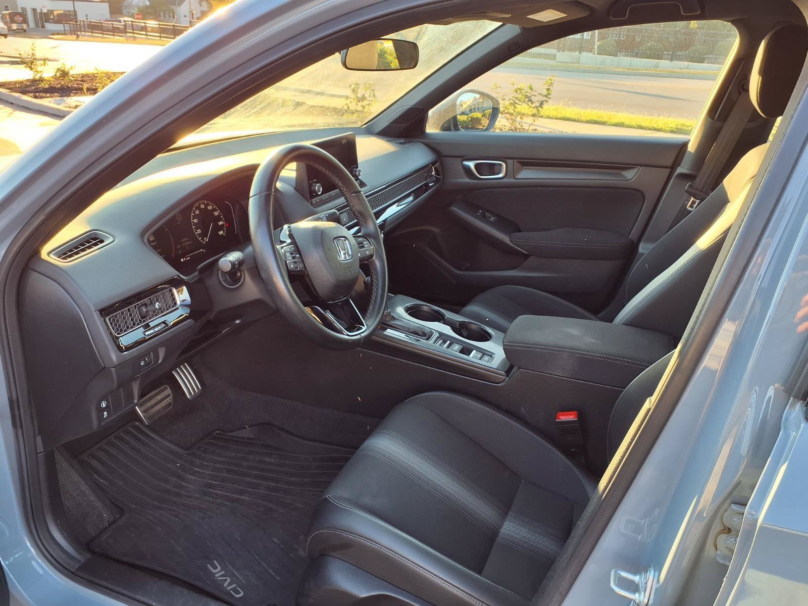 Used 2023 Honda Civic Sport image 20