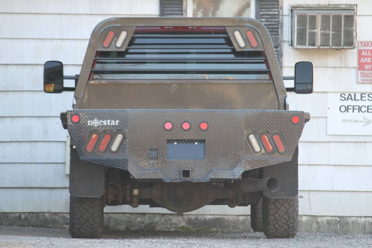 Used 2013 Chevrolet Silverado 3500 LT w/ Convenience Package image 13