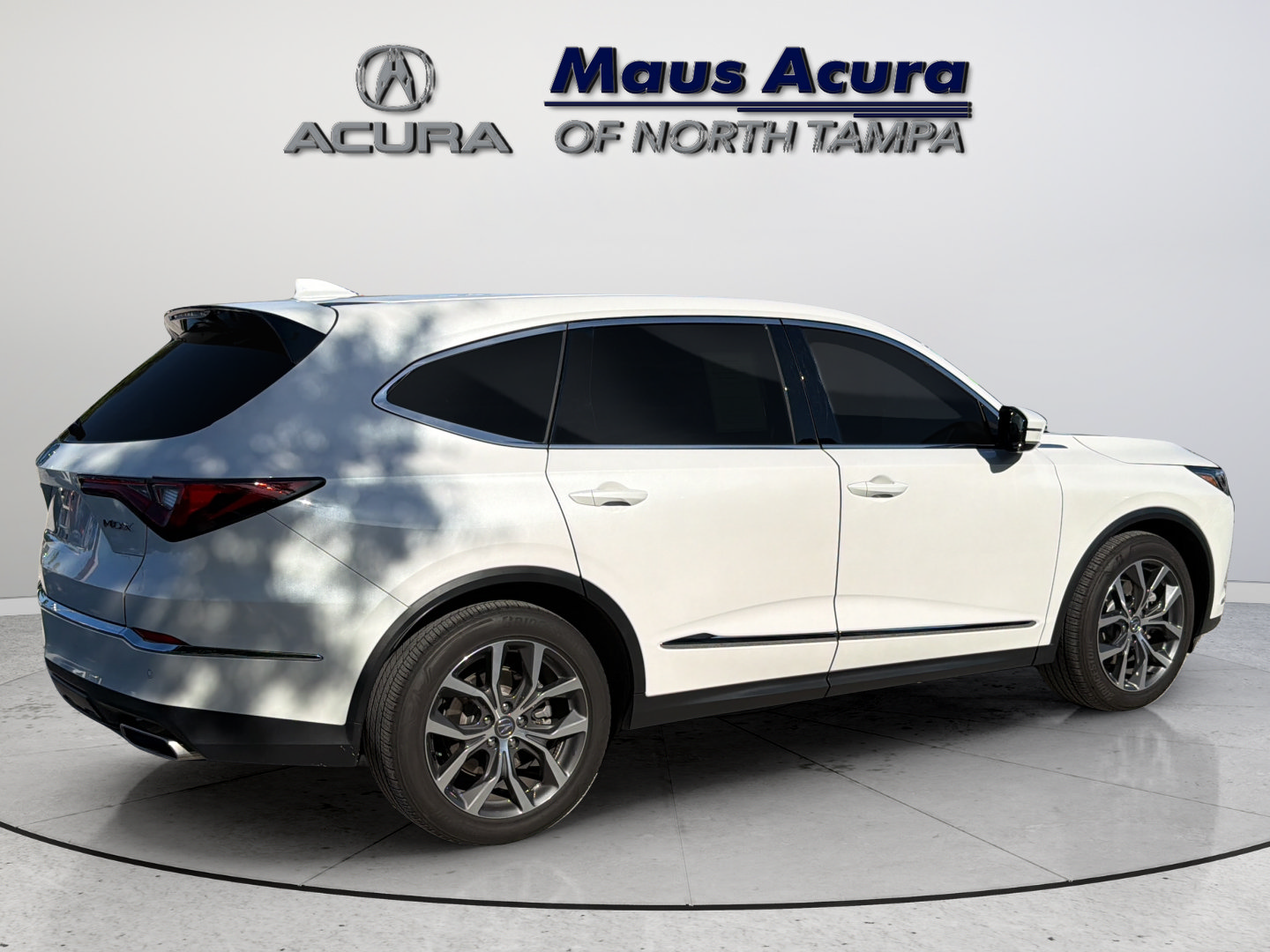 Used 2024 Acura MDX FWD w/ Technology Package image 12