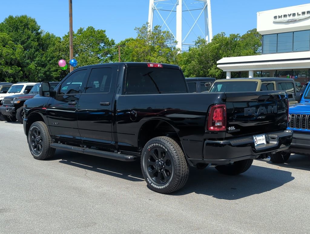 New 2026 RAM 2500 Big Horn AWD/4WD image 5