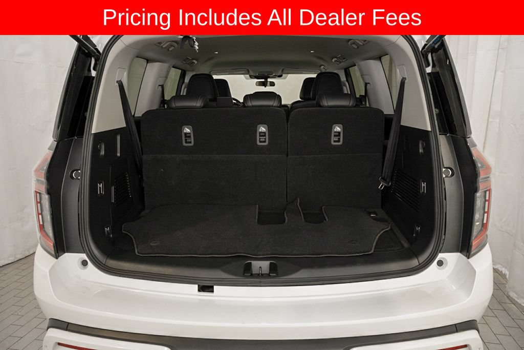 Certified 2025 Nissan Armada SV AWD/4WD image 5