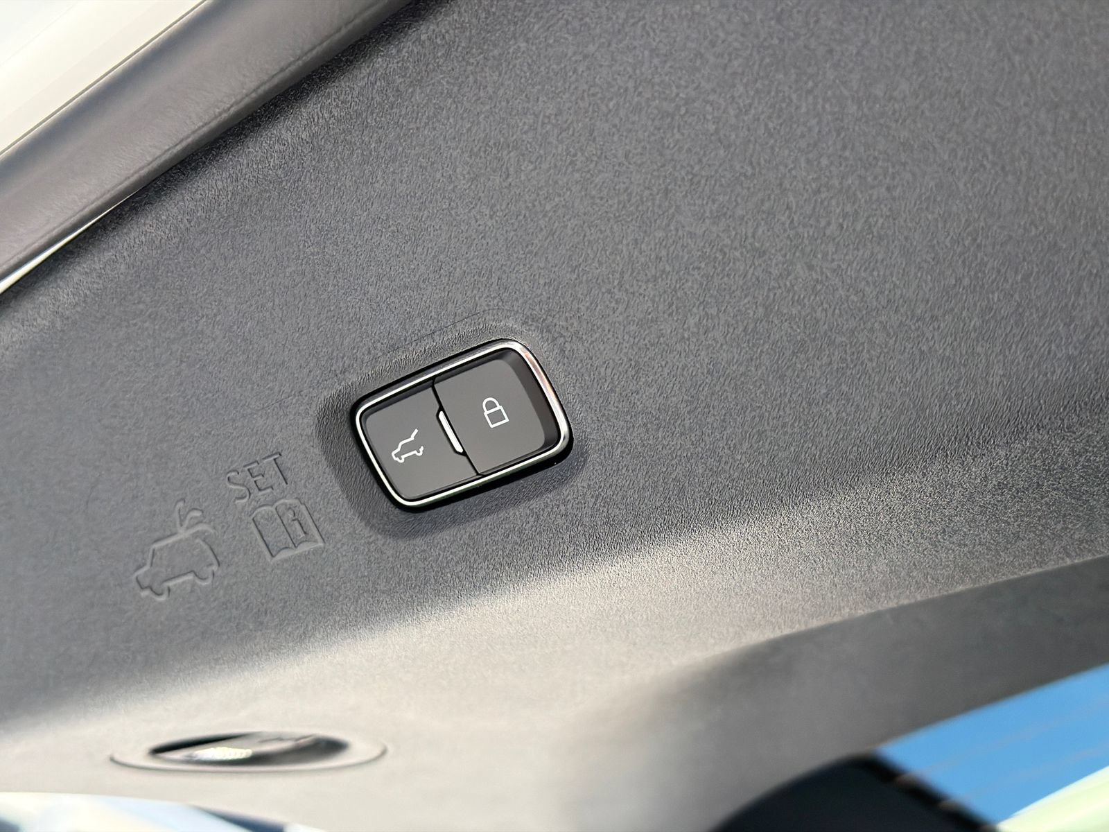 New 2026 Lincoln Navigator Reserve AWD/4WD image 9