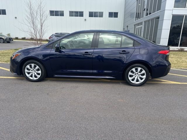 Used 2021 Toyota Corolla LE FWD image 8