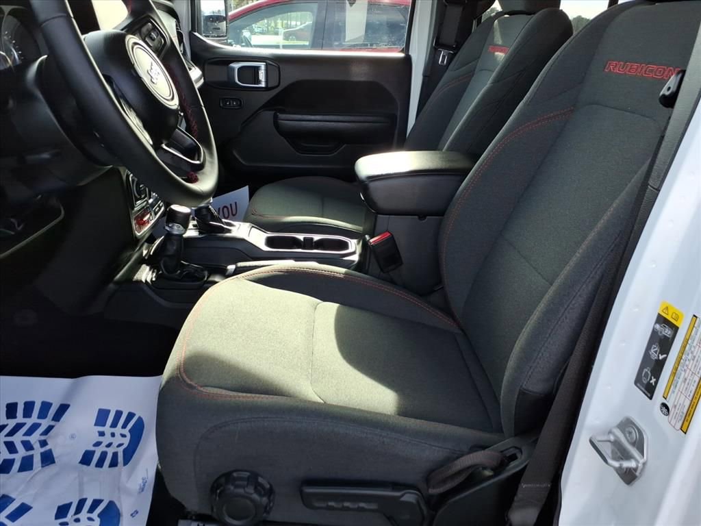 Used 2025 Jeep Wrangler Unlimited Rubicon image 14
