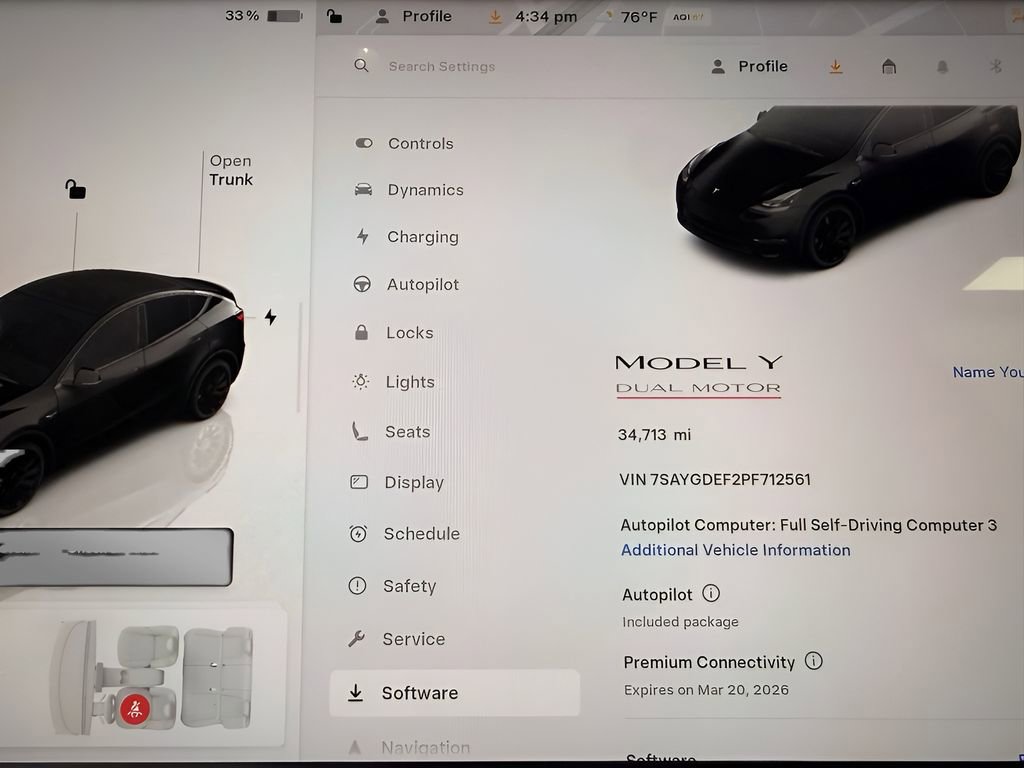 Used 2023 Tesla Model Y Performance image 18