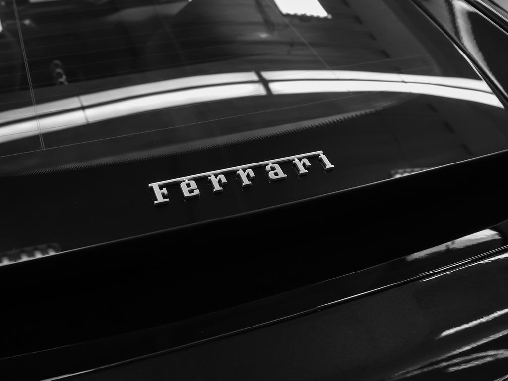 Certified 2018 Ferrari 812 Superfast RWD image 39