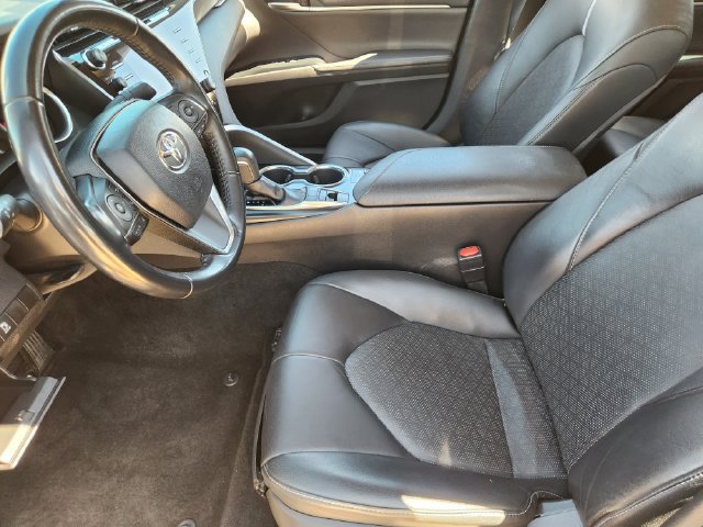 Used 2019 Toyota Camry XSE w/ Driver Assist Package FWD image 9