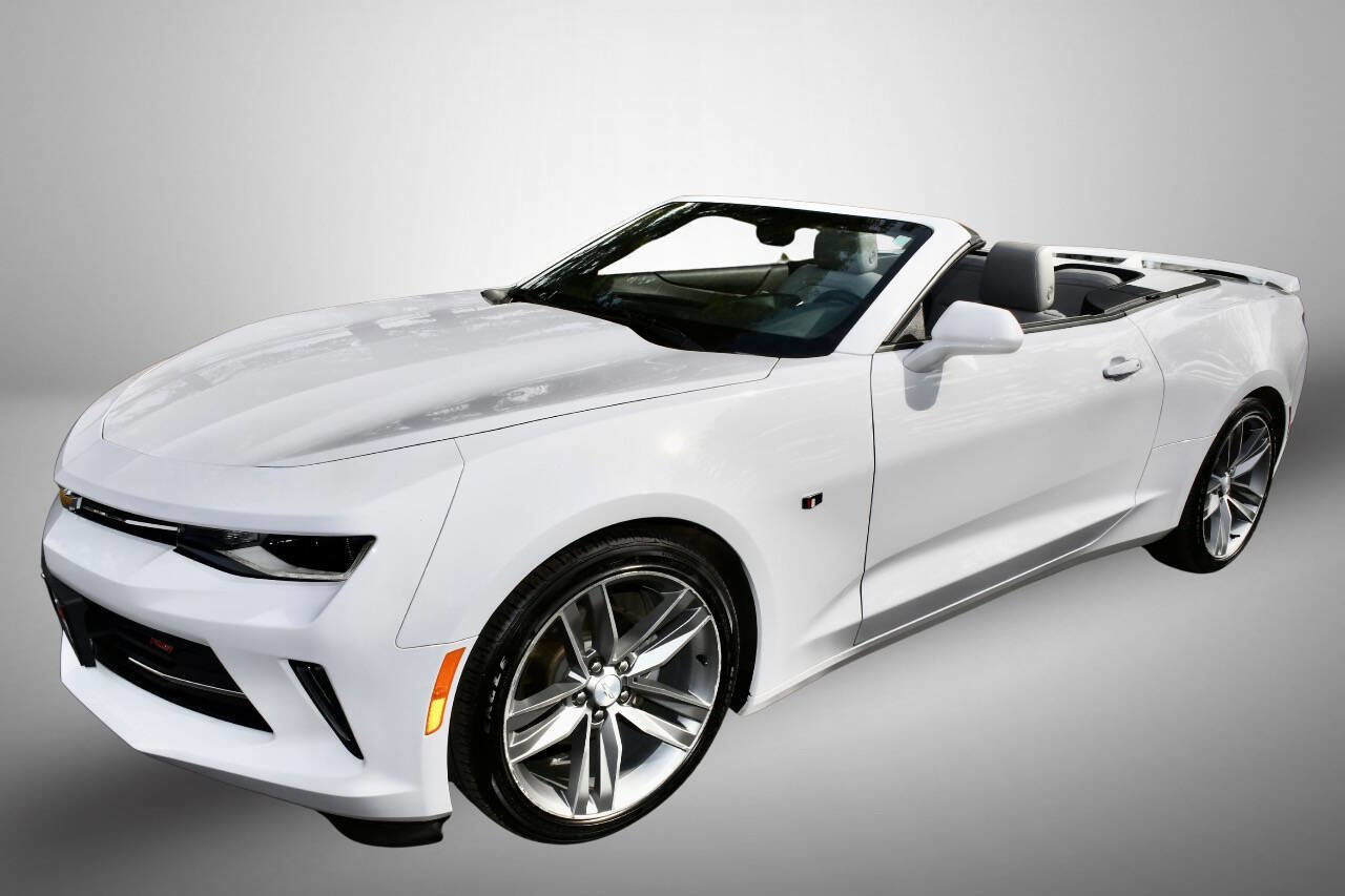 Used 2016 Chevrolet Camaro LT w/ RS Package image 12