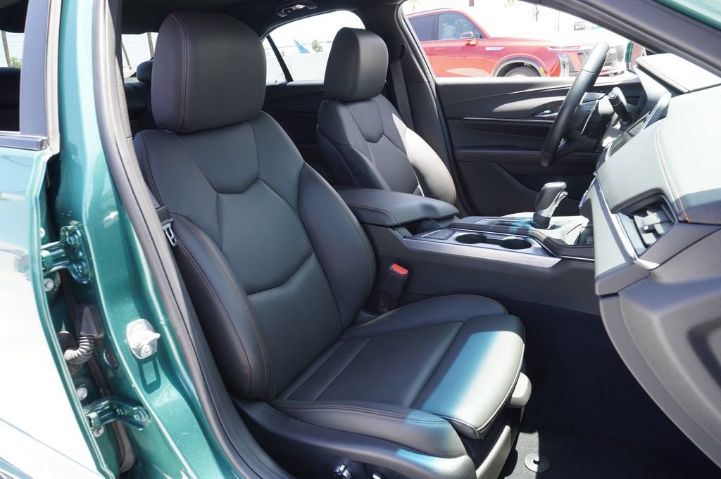 Certified 2025 Cadillac CT4 Sport RWD image 12