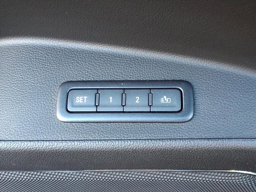 Used 2018 Chevrolet Tahoe Premier image 15