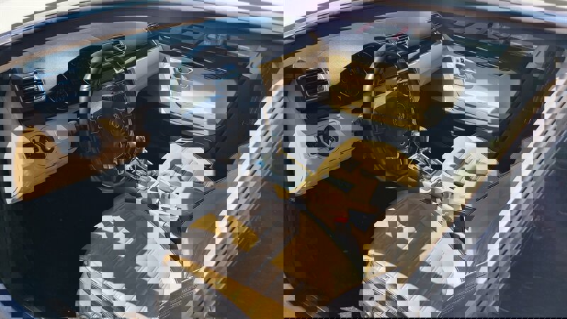 Used 2013 Volkswagen CC Lux image 4