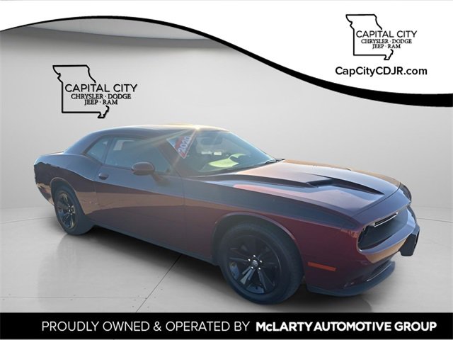 Used 2020 Dodge Challenger SXT video 1
