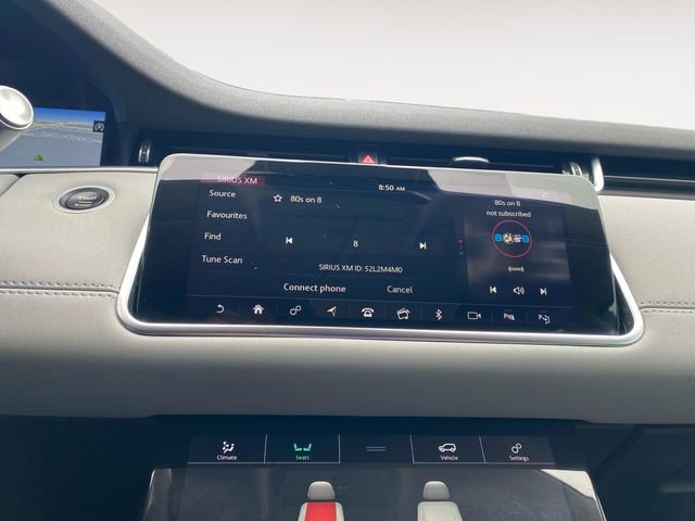 Used 2020 Land Rover Range Rover Evoque SE image 23