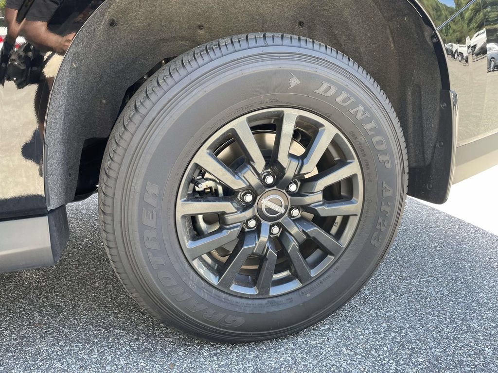 Used 2025 Nissan Armada SV AWD/4WD image 9