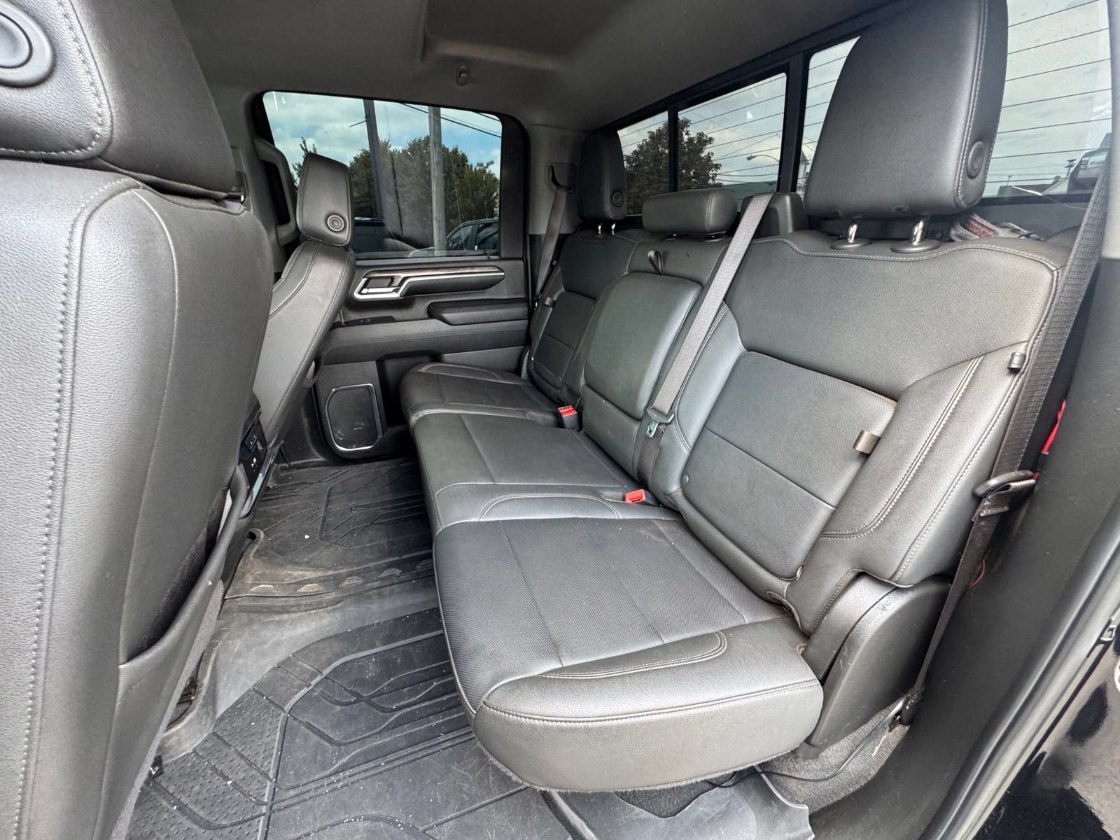 Used 2024 Chevrolet Silverado 2500 LTZ w/ LTZ Plus Package AWD/4WD image 30