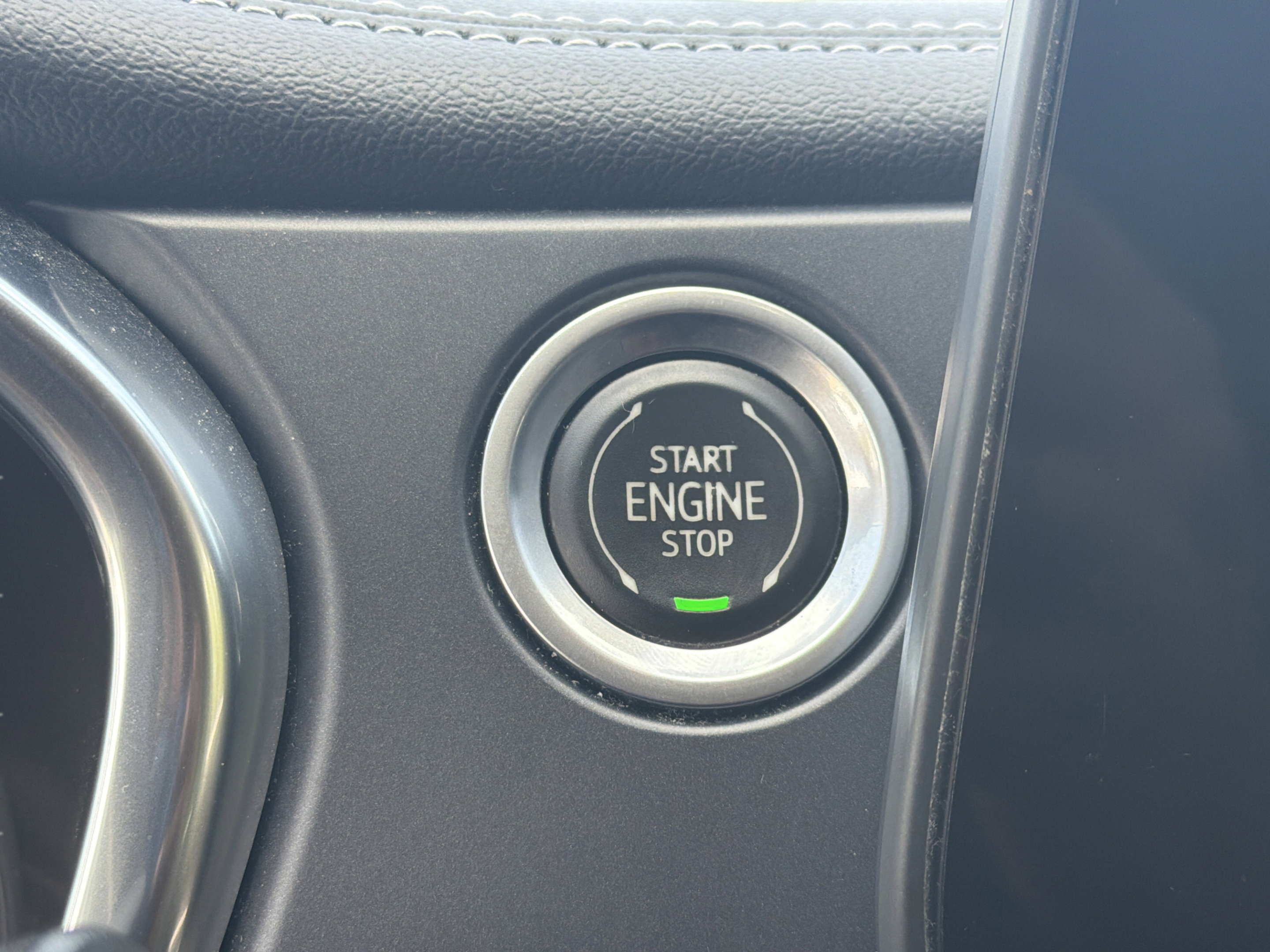 Used 2023 Chevrolet Blazer LT FWD image 20