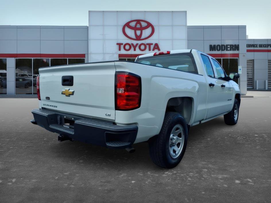 Used 2019 Chevrolet Silverado 1500 W/T RWD image 6