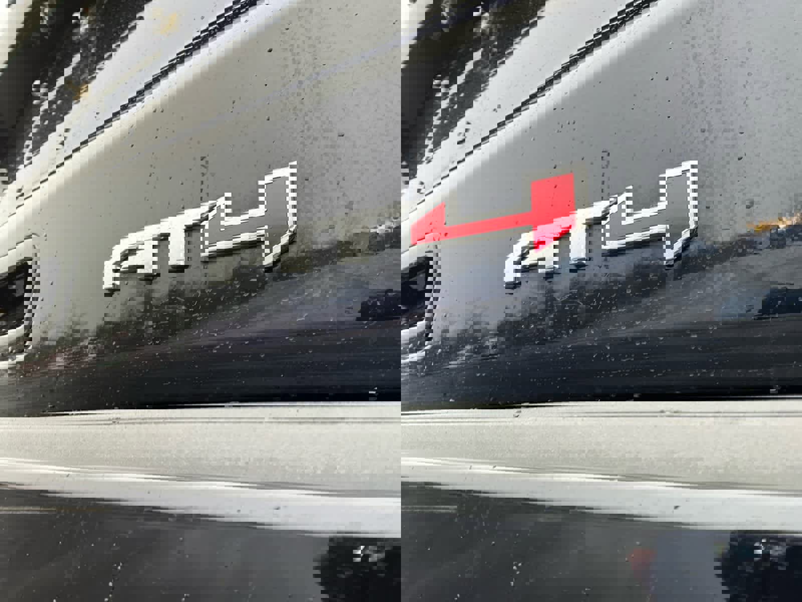 Used 2021 GMC Yukon AT4 w/ AT4 Premium Package image 30