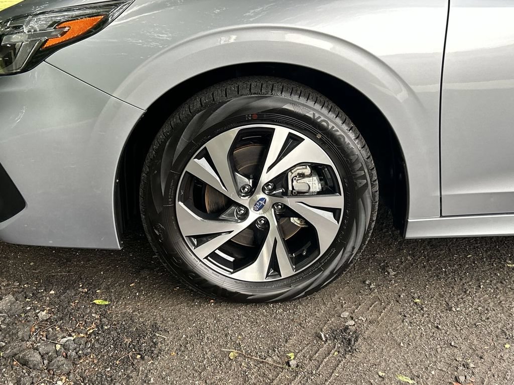 Certified 2025 Subaru Legacy Premium AWD/4WD image 10