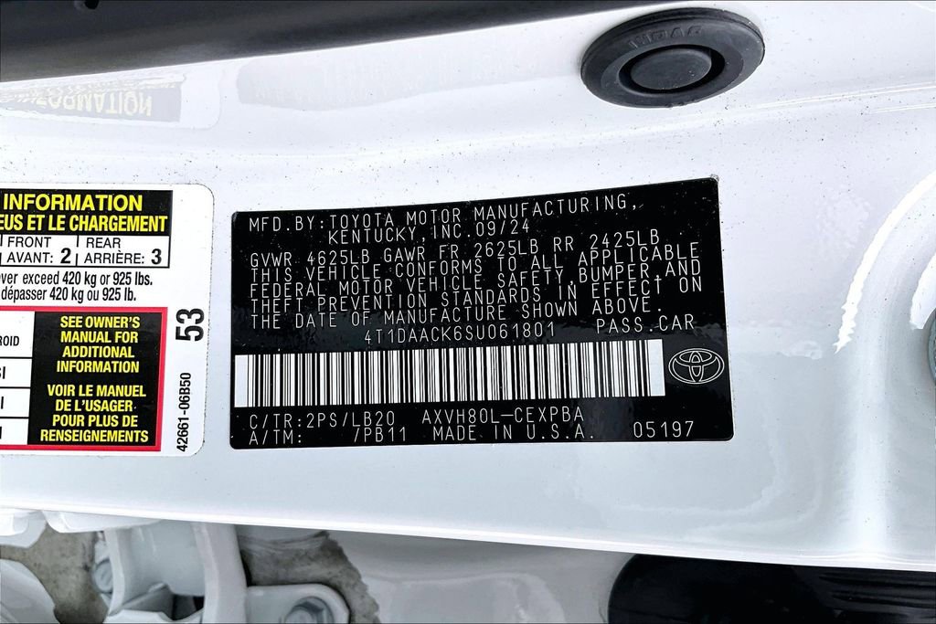 Used 2025 Toyota Camry XSE FWD image 19