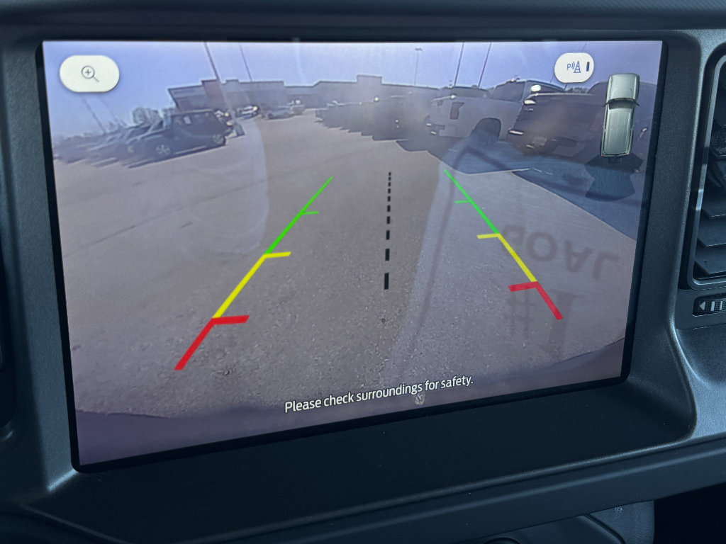 Used 2025 Ford Bronco Badlands image 21