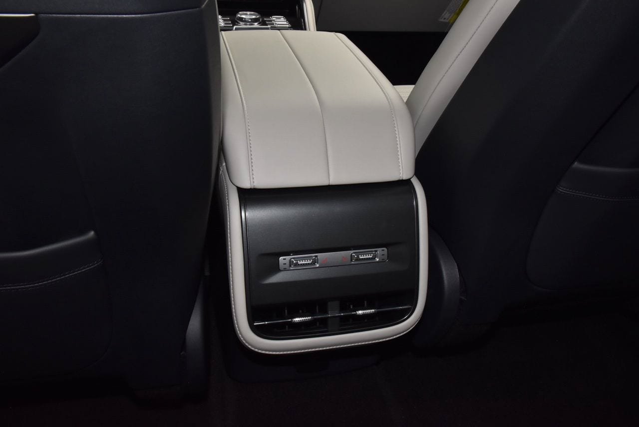 New 2026 Lincoln Nautilus Reserve AWD/4WD image 25