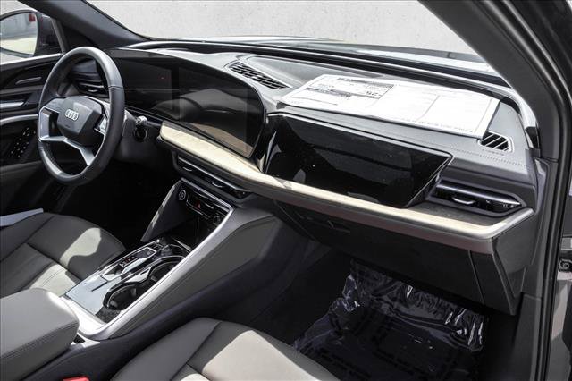 New 2025 Audi Q5 Premium Plus image 23