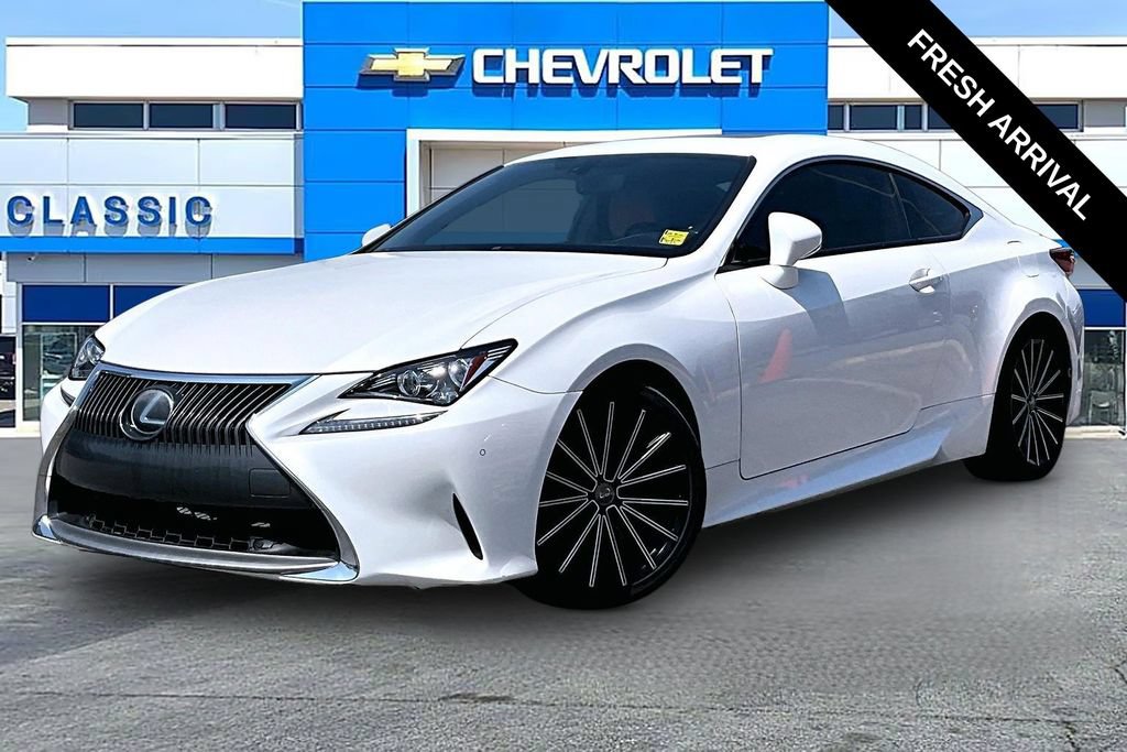 Used 2015 Lexus RC 350 w/ Luxury Package RWD image 2