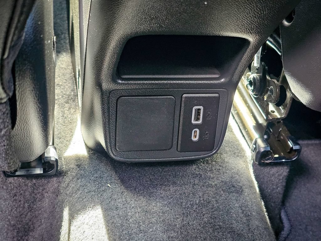 Used 2024 Buick Encore GX Preferred AWD/4WD image 30