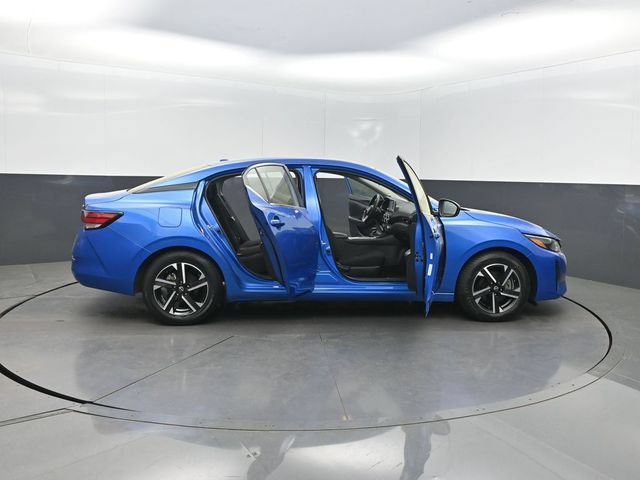 Used 2024 Nissan Sentra SV FWD image 36