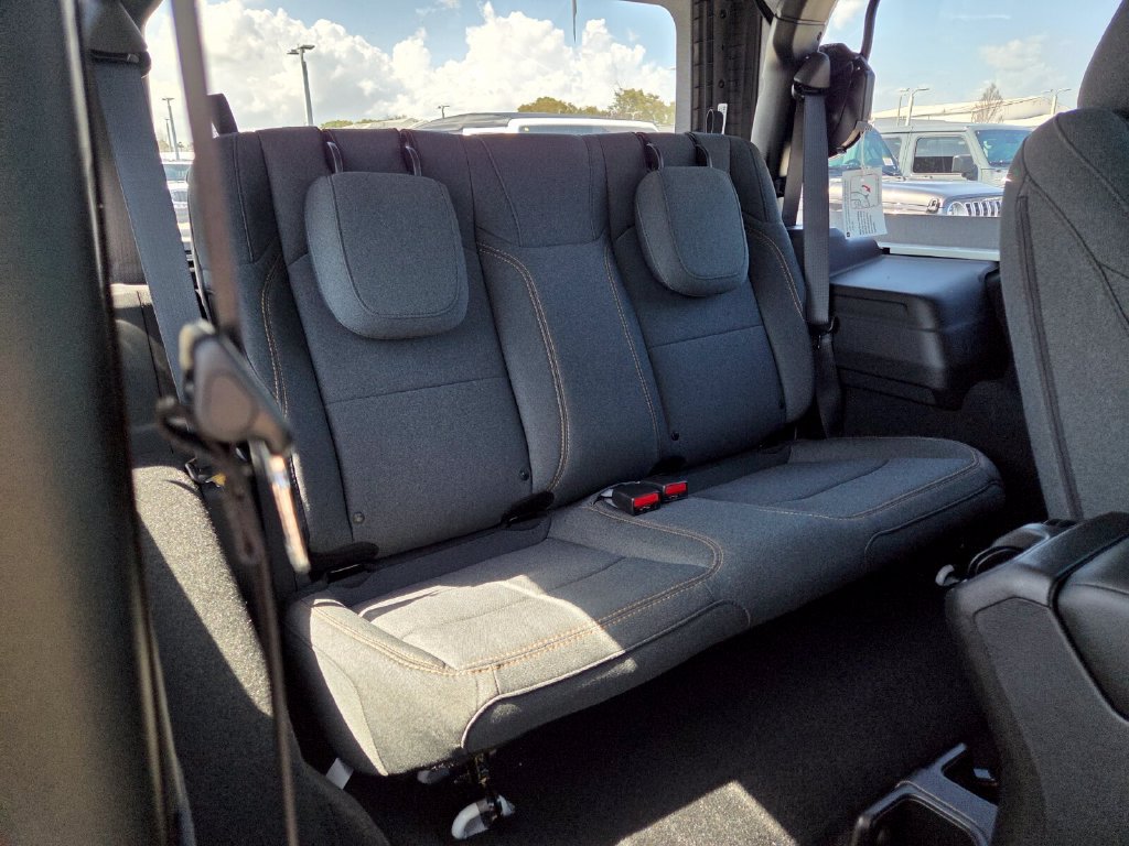 New 2026 Jeep Wrangler Sport AWD/4WD image 10