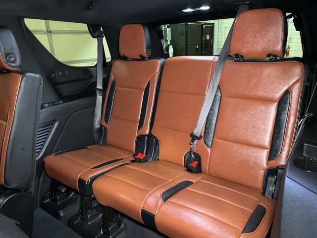 Used 2025 Chevrolet Tahoe LS image 49