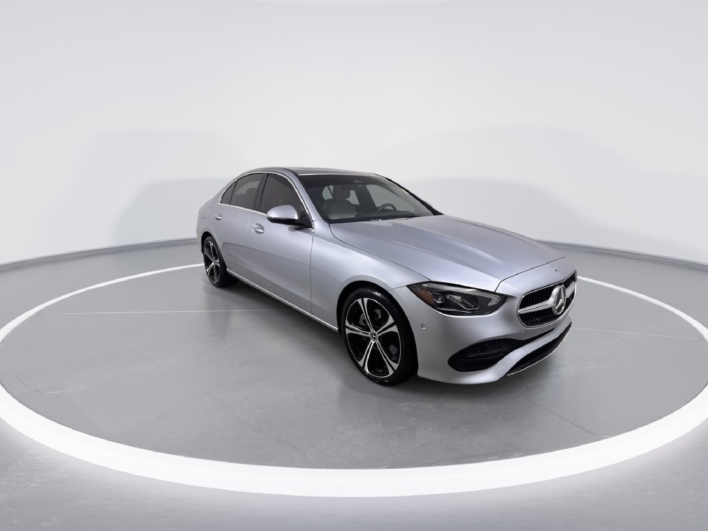 Used 2025 Mercedes-Benz C 300 Sedan image 2