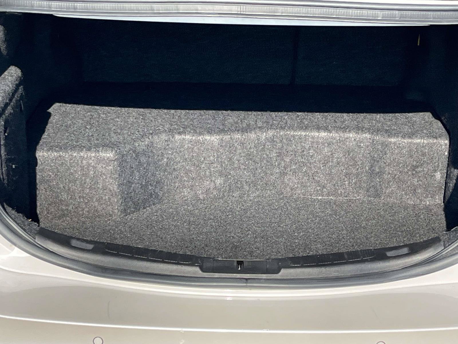 Used 2014 Ford Fusion Titanium FWD image 10