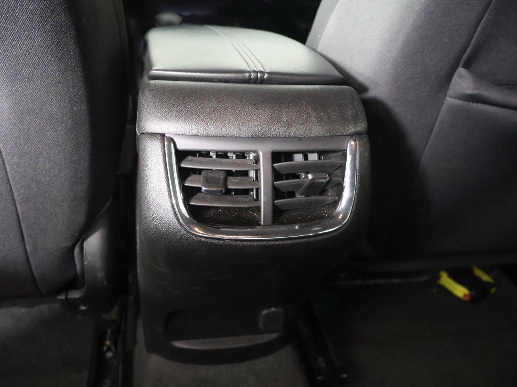 Used 2025 Chevrolet Malibu LT FWD image 44