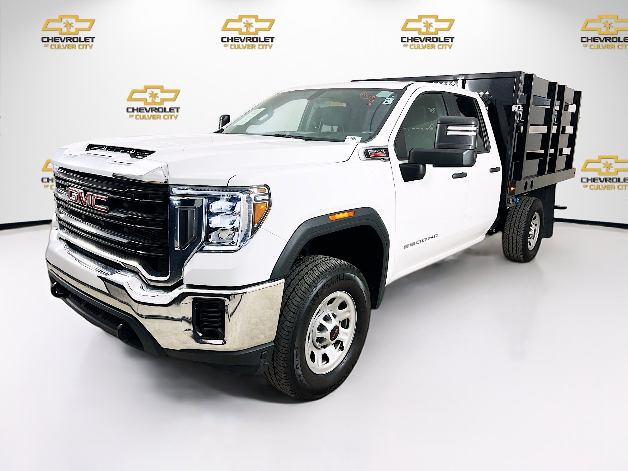 Used 2023 GMC Sierra 2500 Pro w/ Convenience Package AWD/4WD image 3