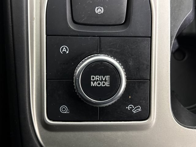 Used 2021 Ford Explorer XLT AWD/4WD image 68
