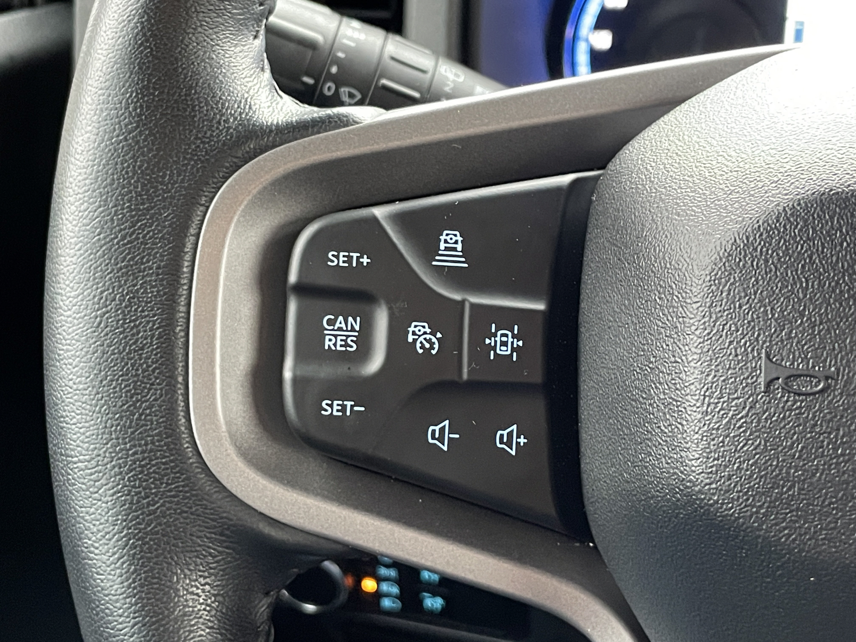 Used 2024 Ford Bronco Badlands AWD/4WD image 17