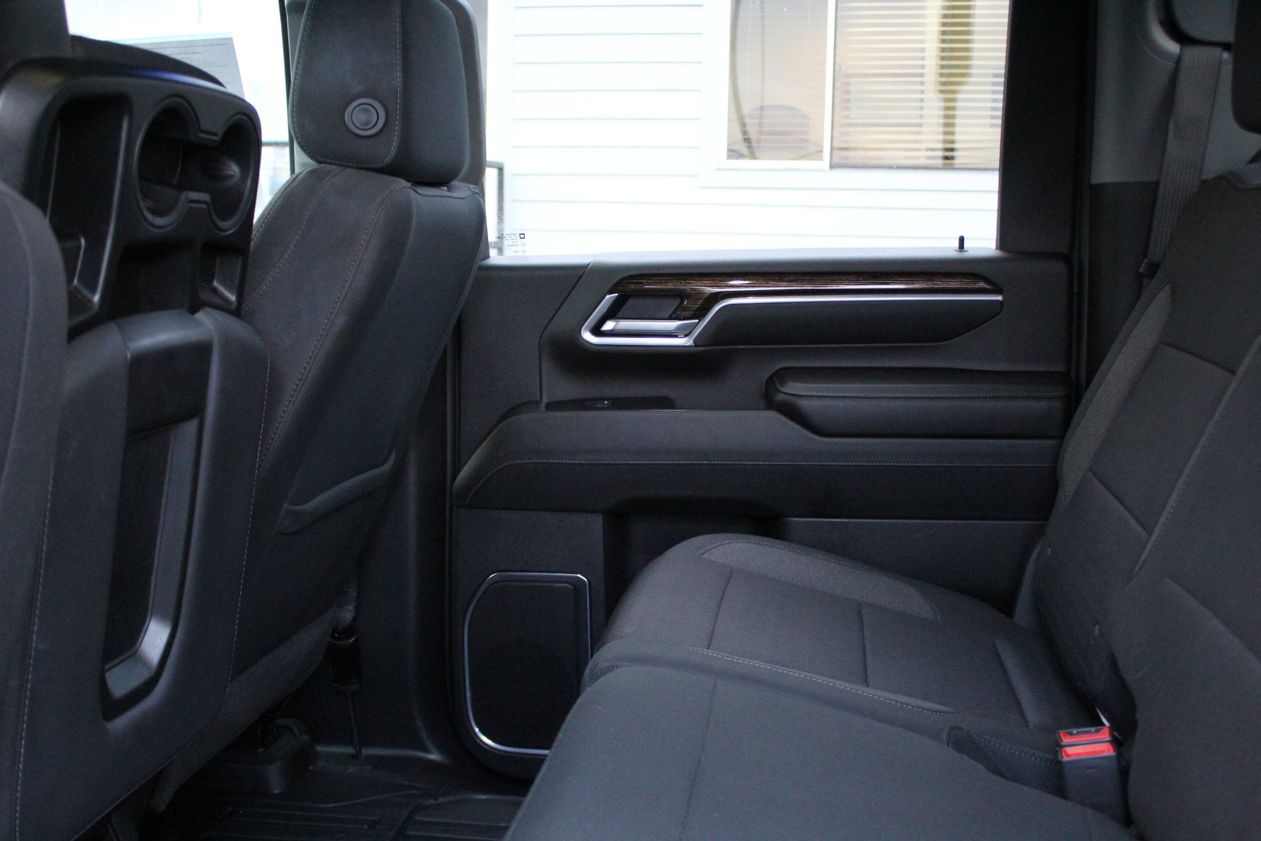 Used 2025 GMC Sierra 3500 SLE w/ SLE Value Package image 44