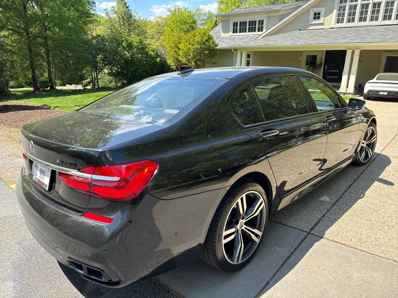 Used 2018 BMW 750i xDrive AWD/4WD image 4