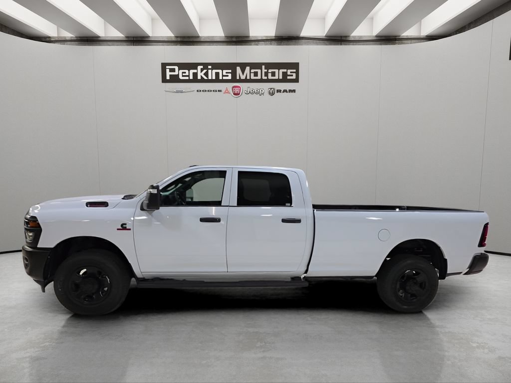 New 2026 RAM 2500 Tradesman AWD/4WD image 2