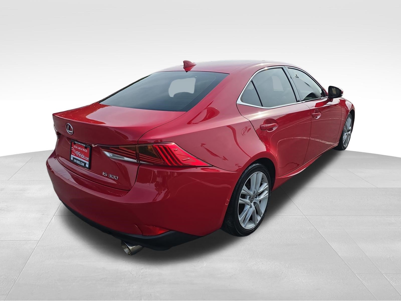 Used 2019 Lexus IS 300 w/ Accessory Package 2 RWD image 4