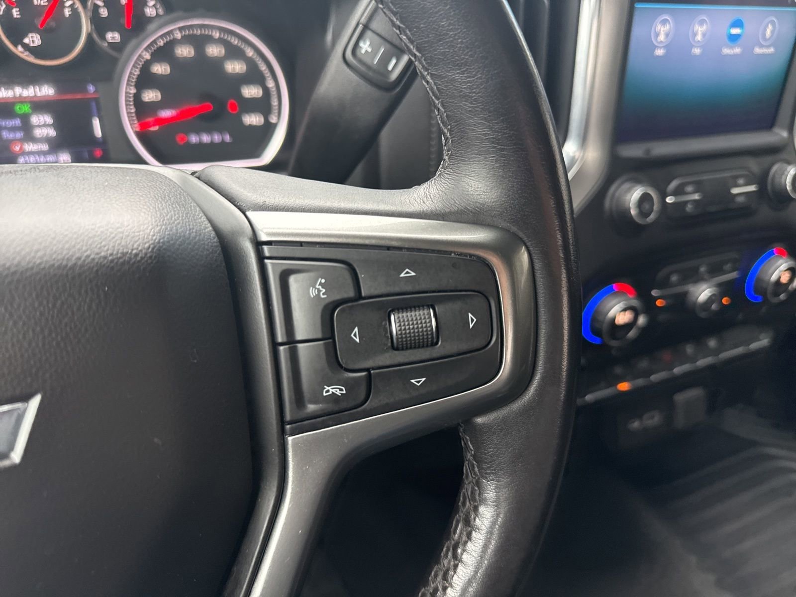 Used 2021 Chevrolet Silverado 1500 LT AWD/4WD image 30