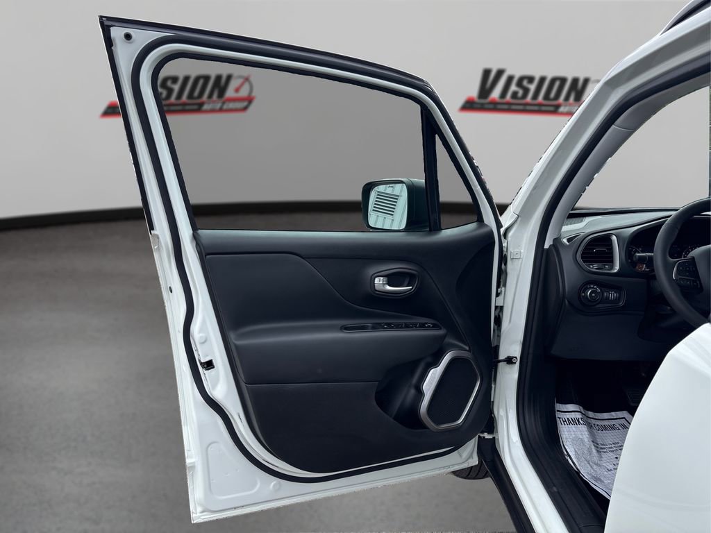 Used 2022 Jeep Renegade Latitude image 23