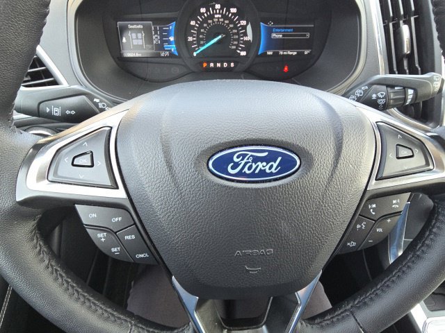 Used 2024 Ford Edge Titanium AWD/4WD image 12