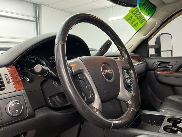 Used 2014 GMC Sierra 2500 SLT w/ SLT Convenience Package image 16
